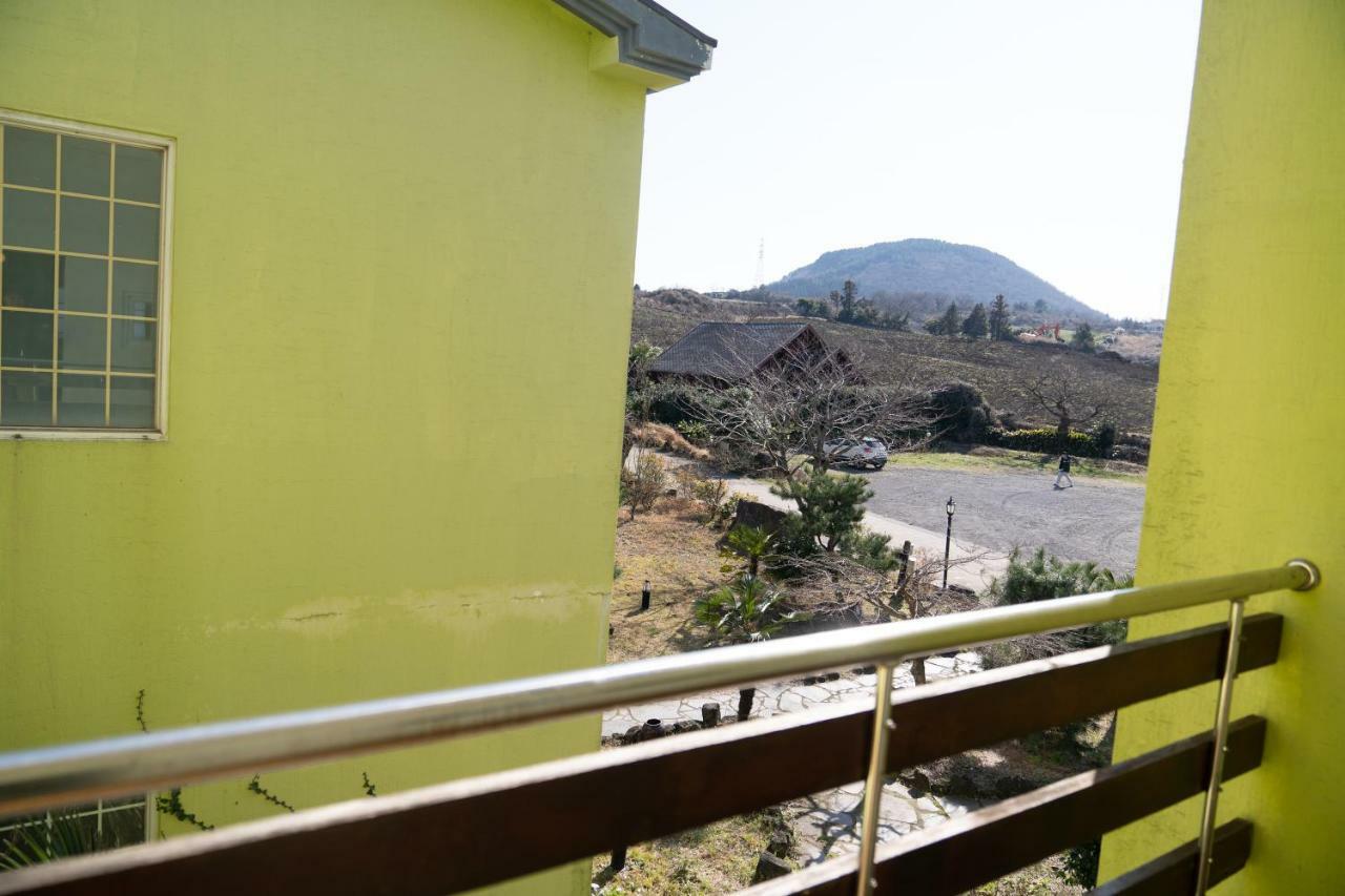 Joyville Resort Jeju Exterior foto